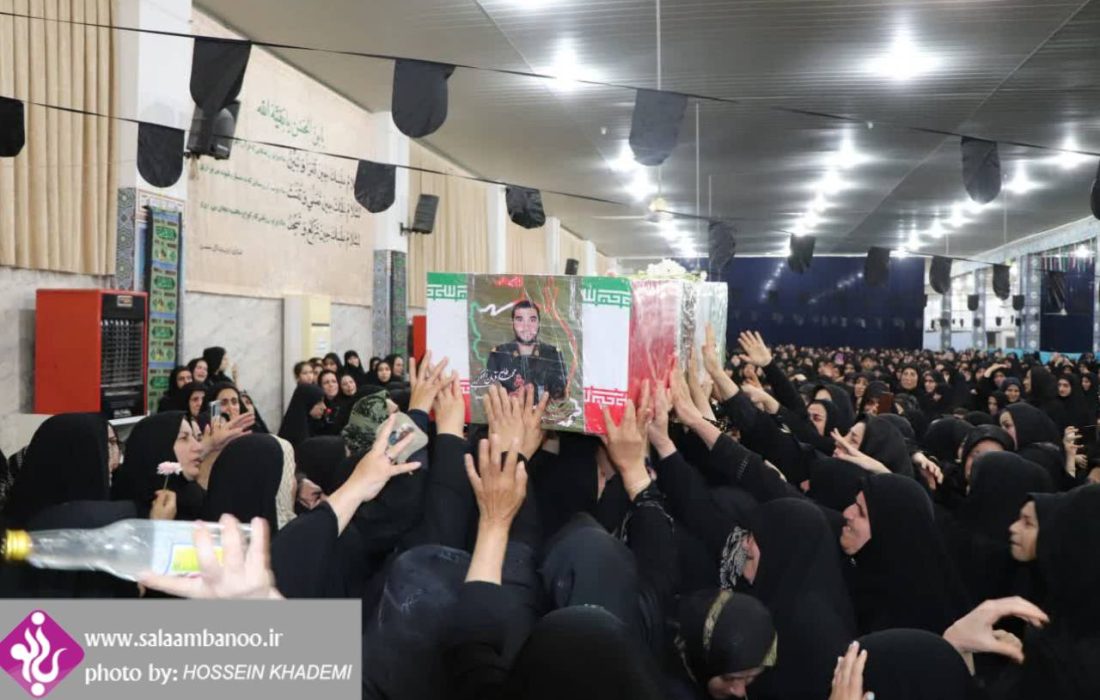 وداع مادرانه با پیکر شهید قربان‌زاده